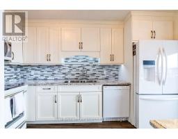 623 - 50 Richmond Street E, Oshawa, ON L1G7C7 Photo 7