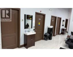 9 Beaumaris Drive Unit# B4, Brampton, ON L6T5J6 Photo 8