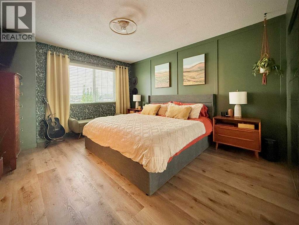 6006 87A Street — photo 23
