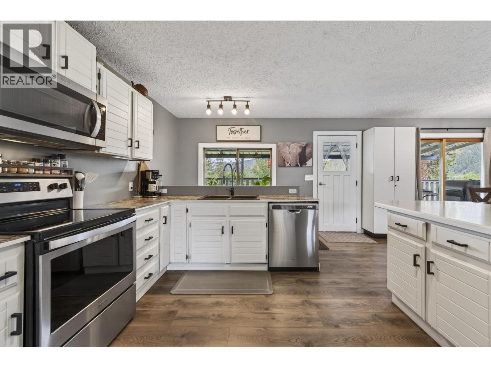 360 GRAY Avenue - 12