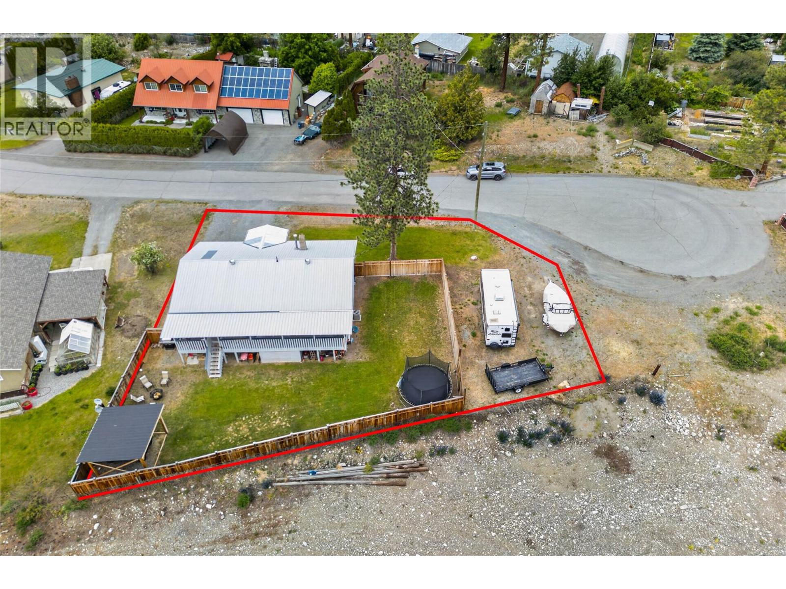 360 GRAY Avenue - 3