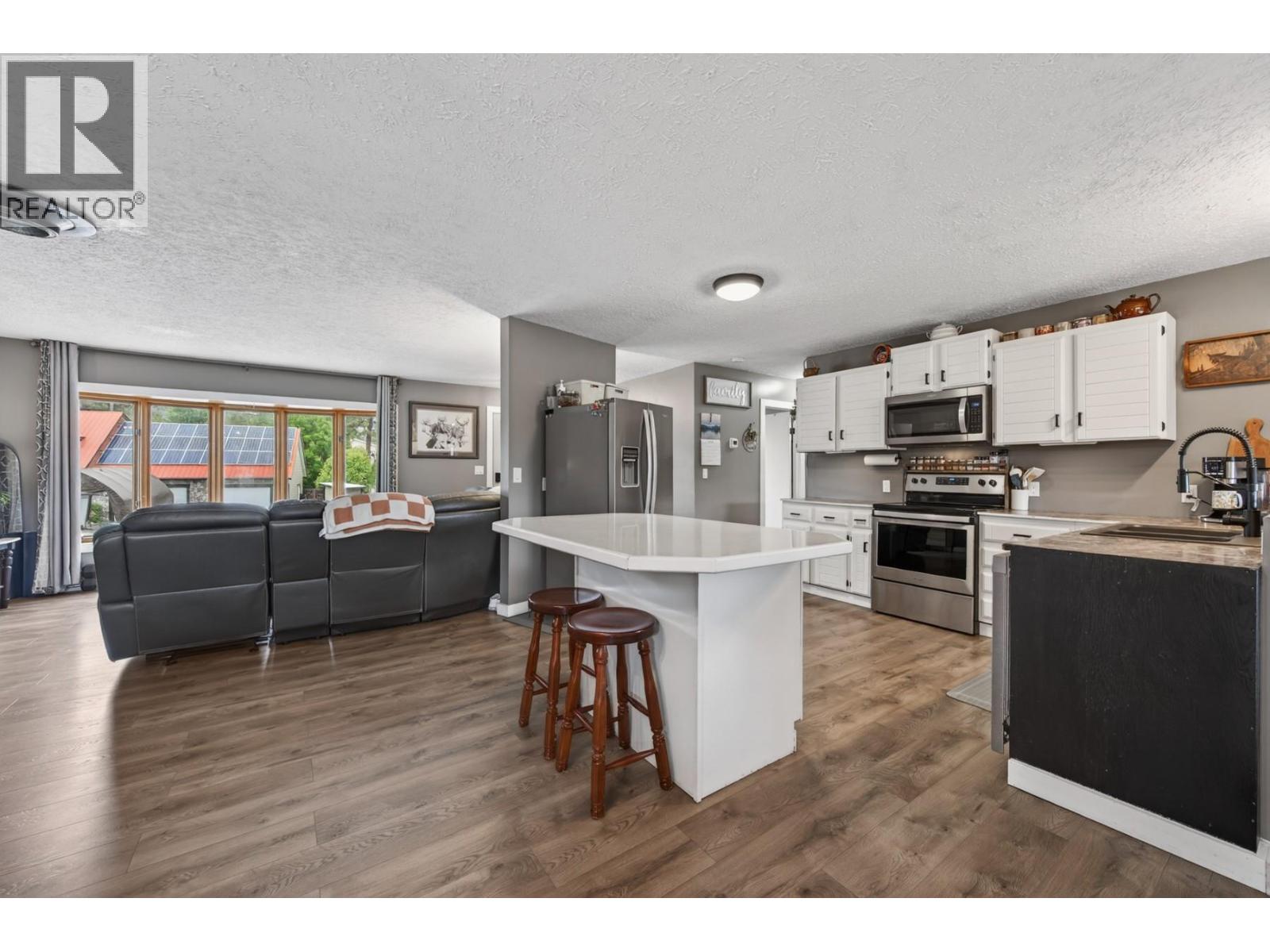 360 GRAY Avenue - 9