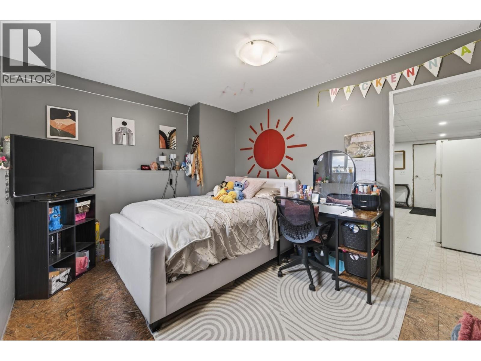 360 GRAY Avenue - 32