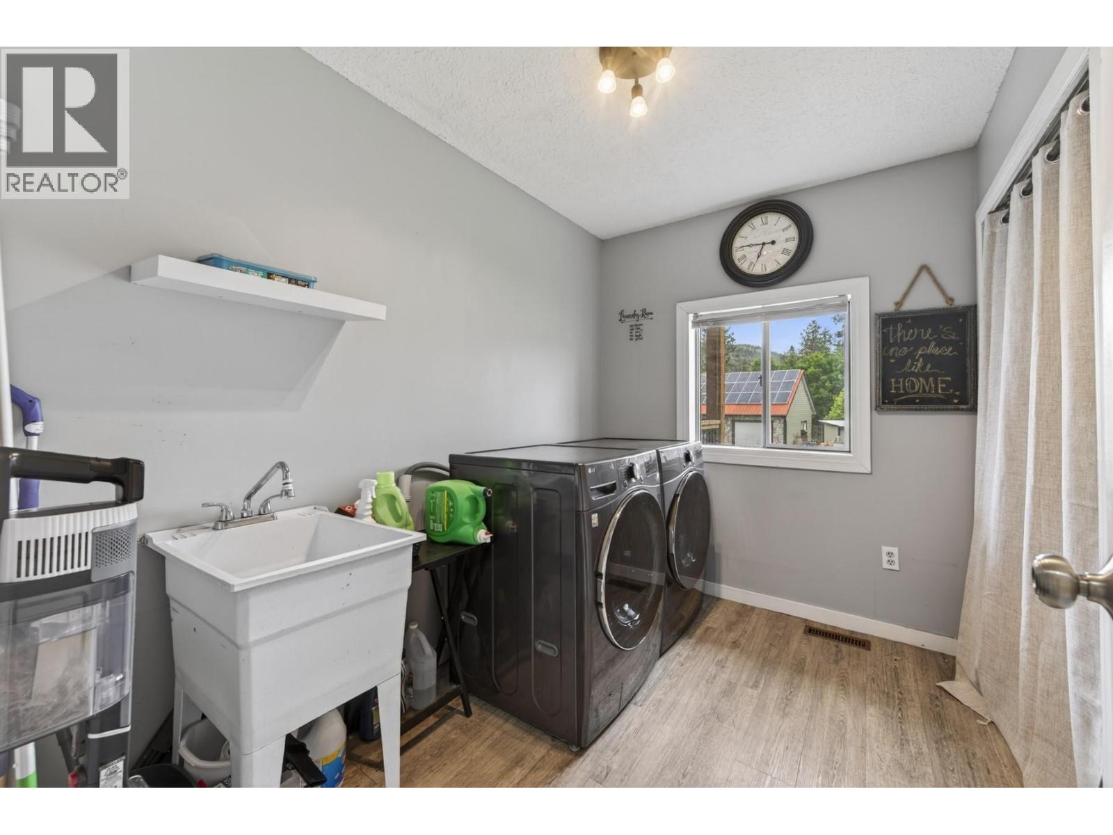 360 GRAY Avenue - 27