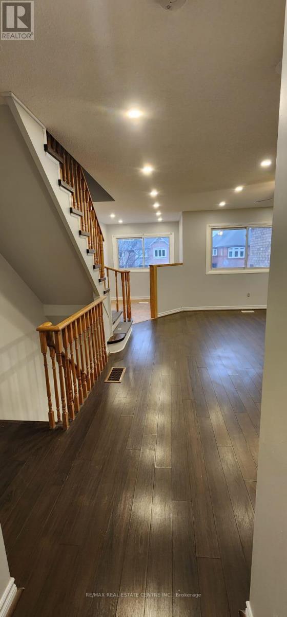 6850 DILLINGWOOD DRIVE - 16