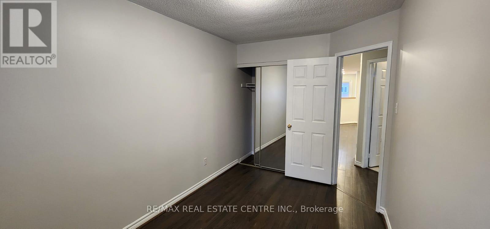 6850 DILLINGWOOD DRIVE - 21