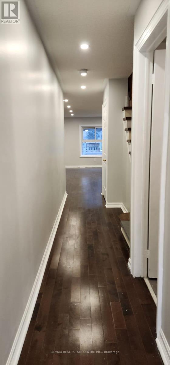 6850 DILLINGWOOD DRIVE - 4