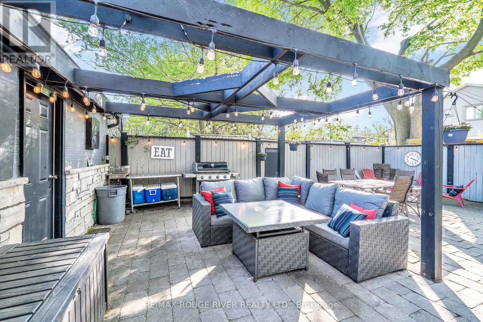 1306 KINGSTON ROAD - 21