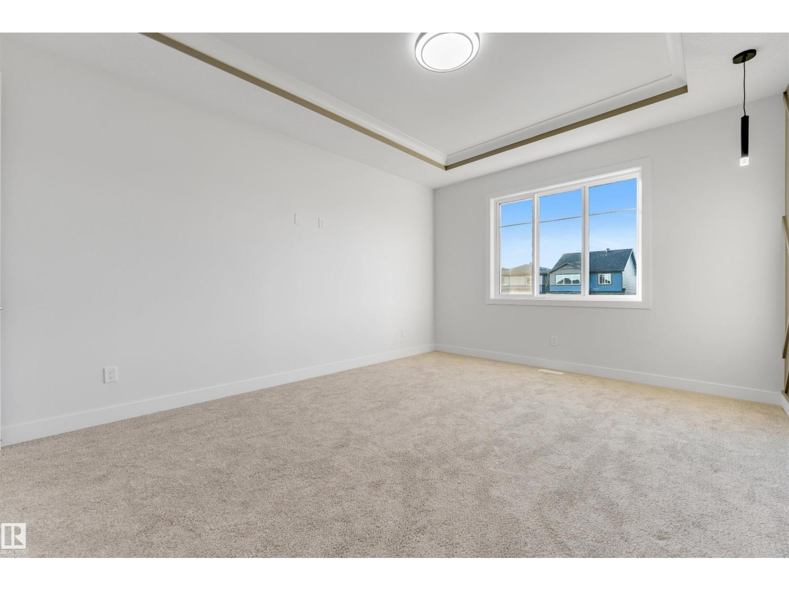 7023 177 AV NW - 28