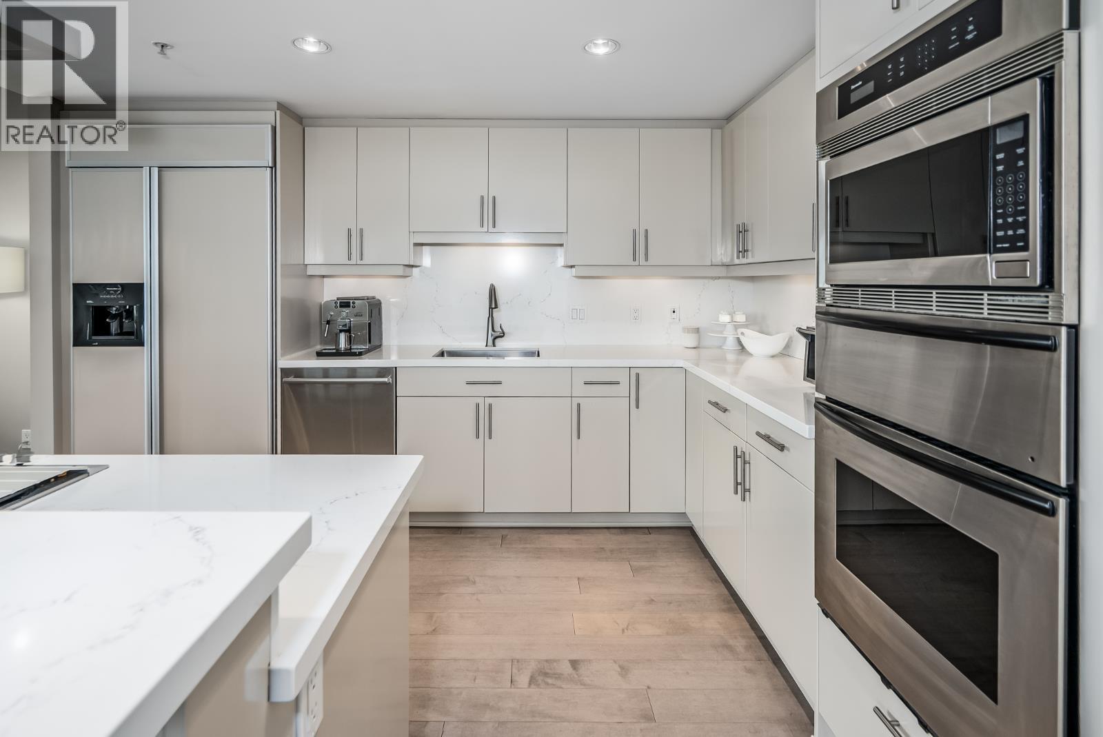 2401 1233 W CORDOVA STREET, Vancouver