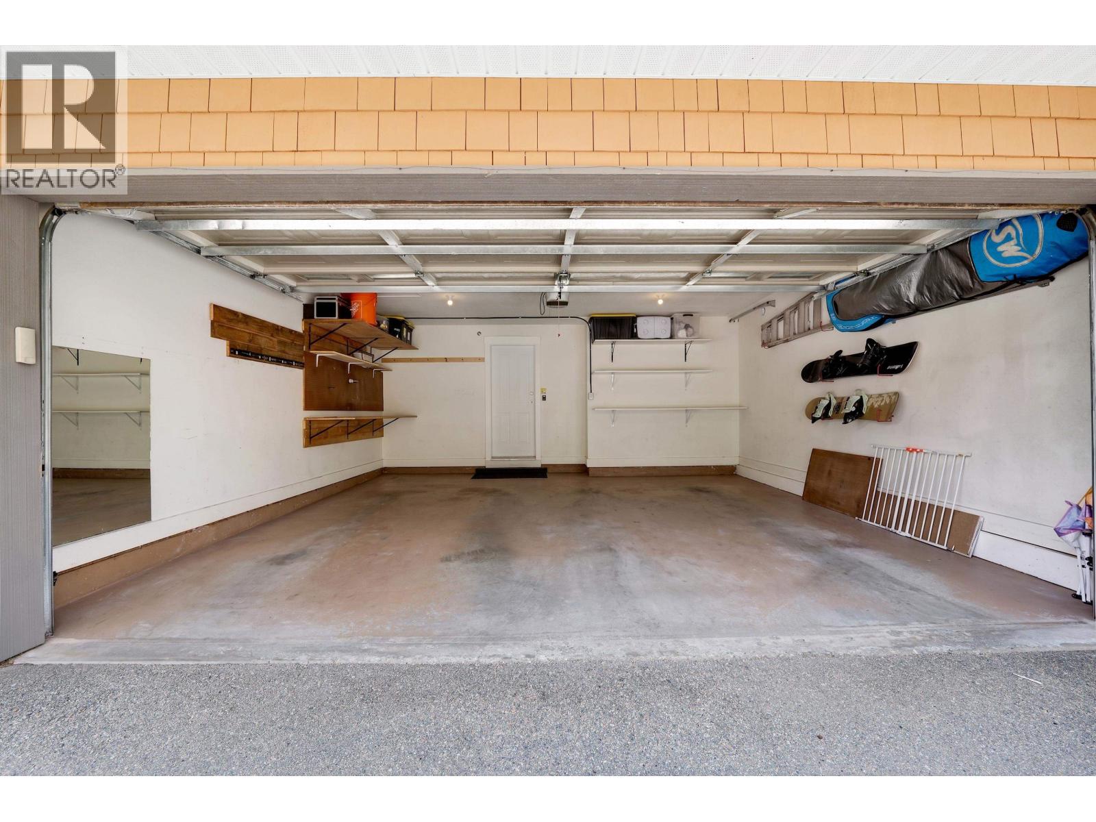 11 1024 GLACIER VIEW DRIVE, Squamish