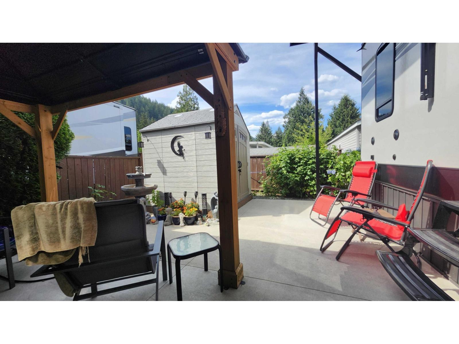 102 14600 MORRIS VALLEY ROAD, Mission