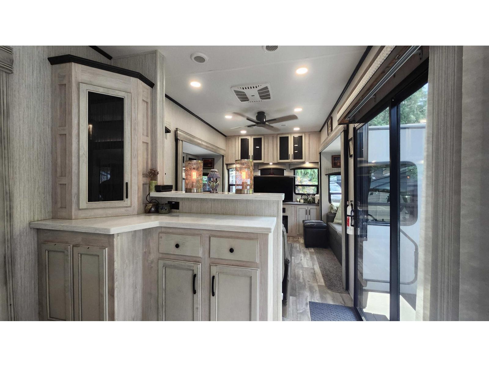 102 14600 MORRIS VALLEY ROAD, Mission