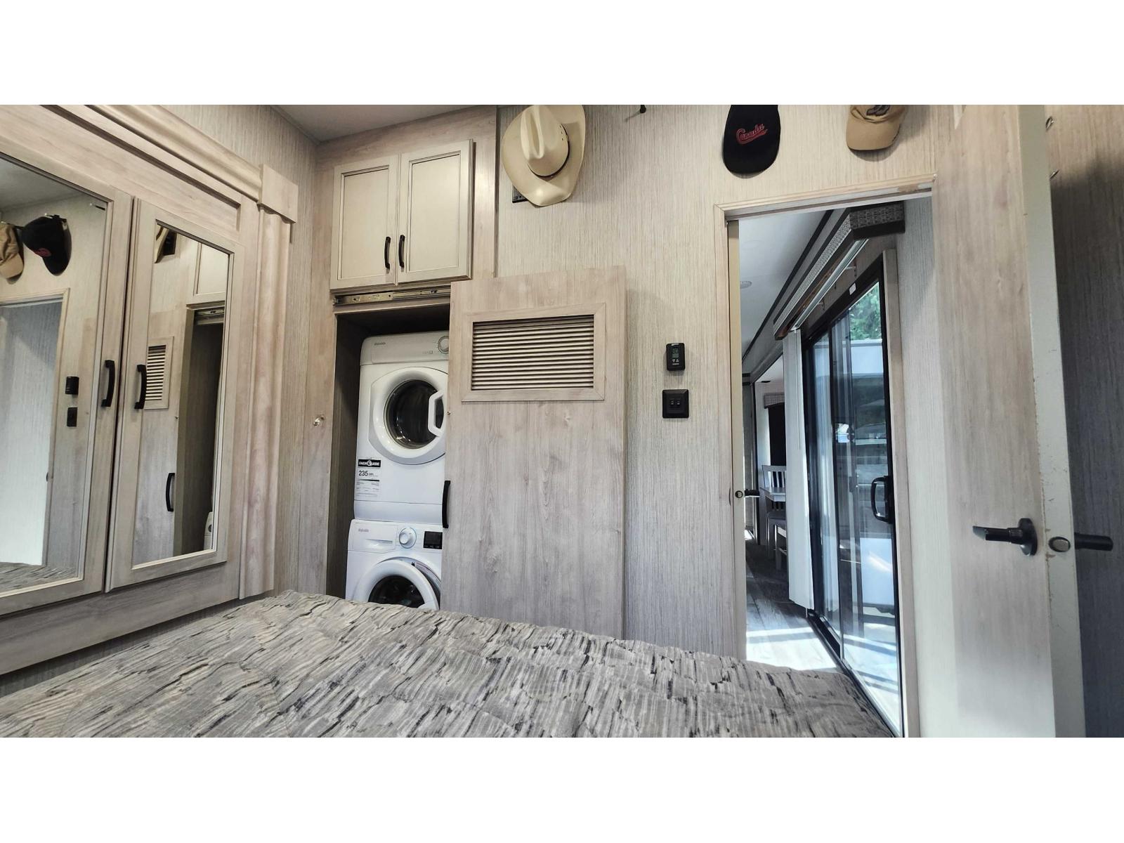 102 14600 MORRIS VALLEY ROAD, Mission