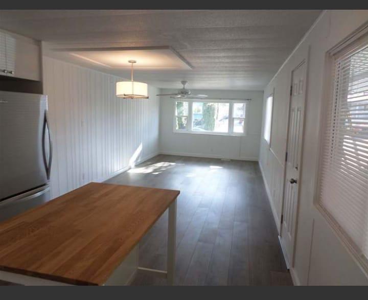 31585 LOMBARD AVENUE, Abbotsford