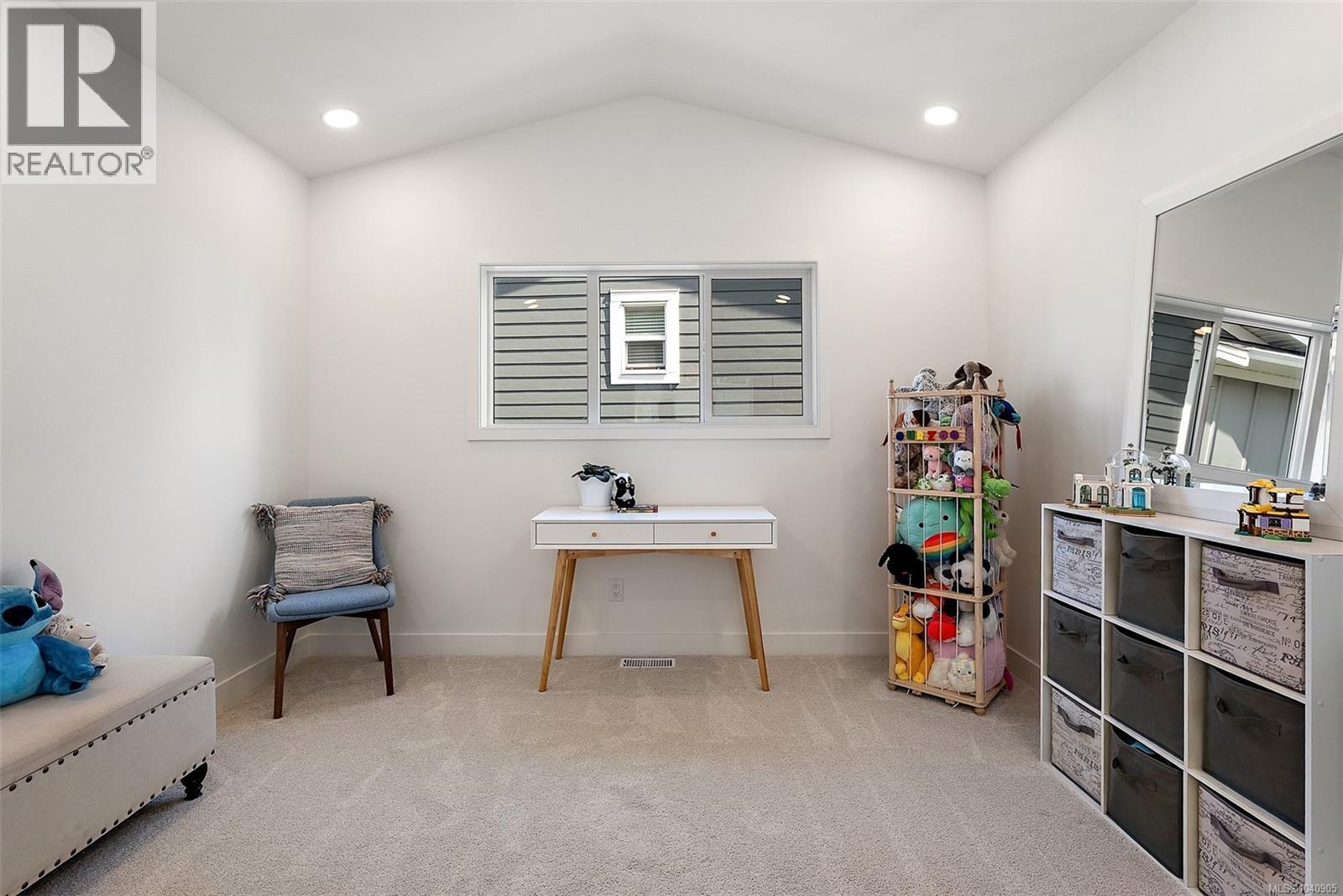 220 Caspian Dr - 19
