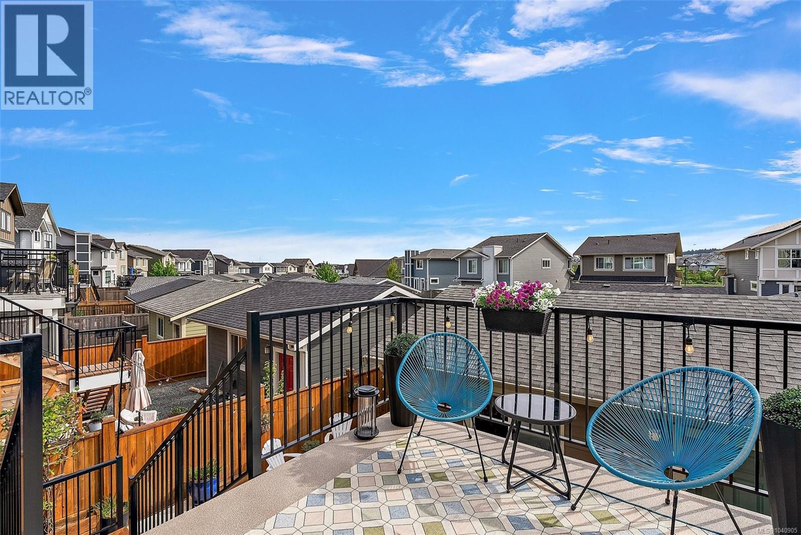 220 Caspian Dr - 16