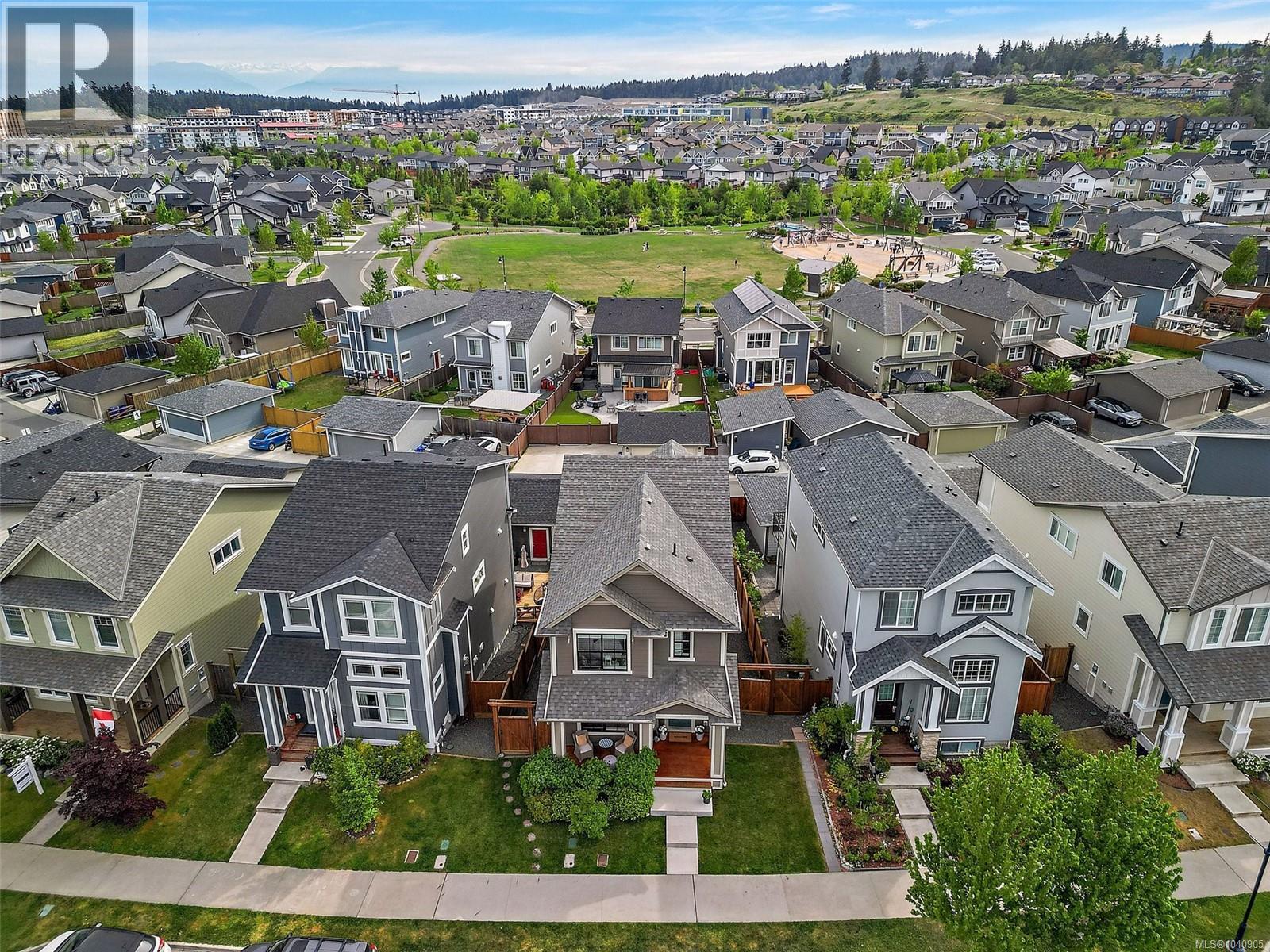 220 Caspian Dr - 38