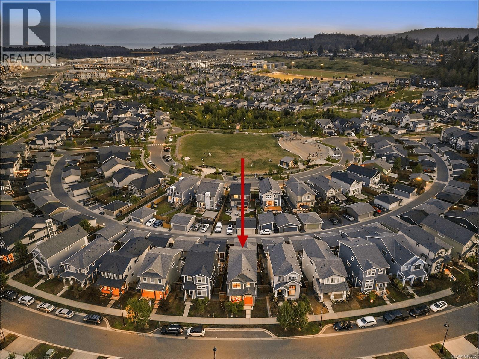 220 Caspian Dr - 36