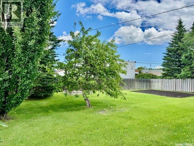 215 1st AVENUE — photo 38