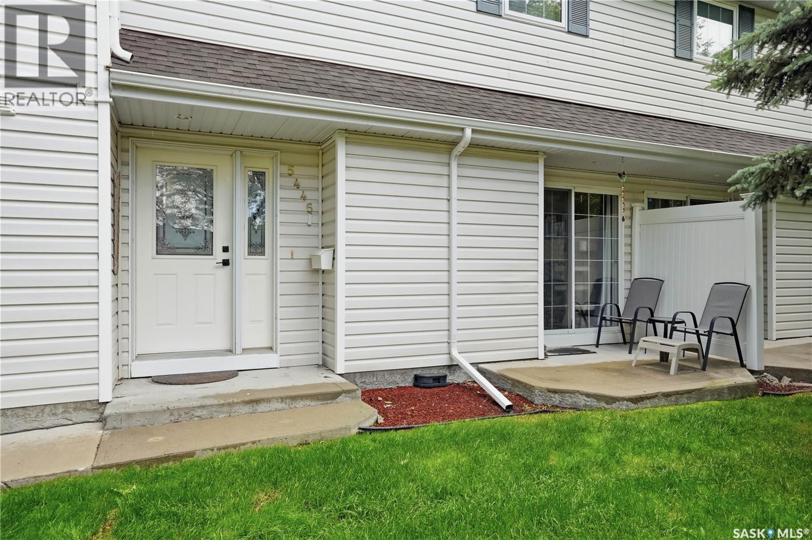 #5446 Rochdale BOULEVARD - 6
