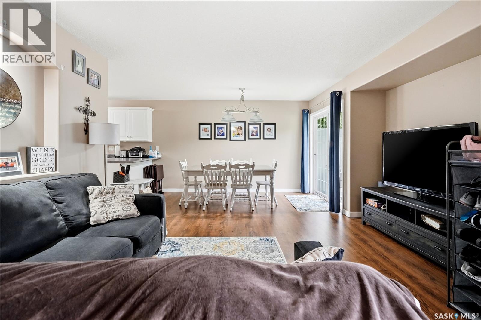 #5446 Rochdale BOULEVARD - 9