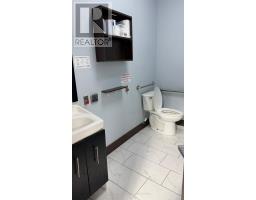 #b4 - 9 Beaumaris Drive, Brampton, ON L6T5J6 Photo 13