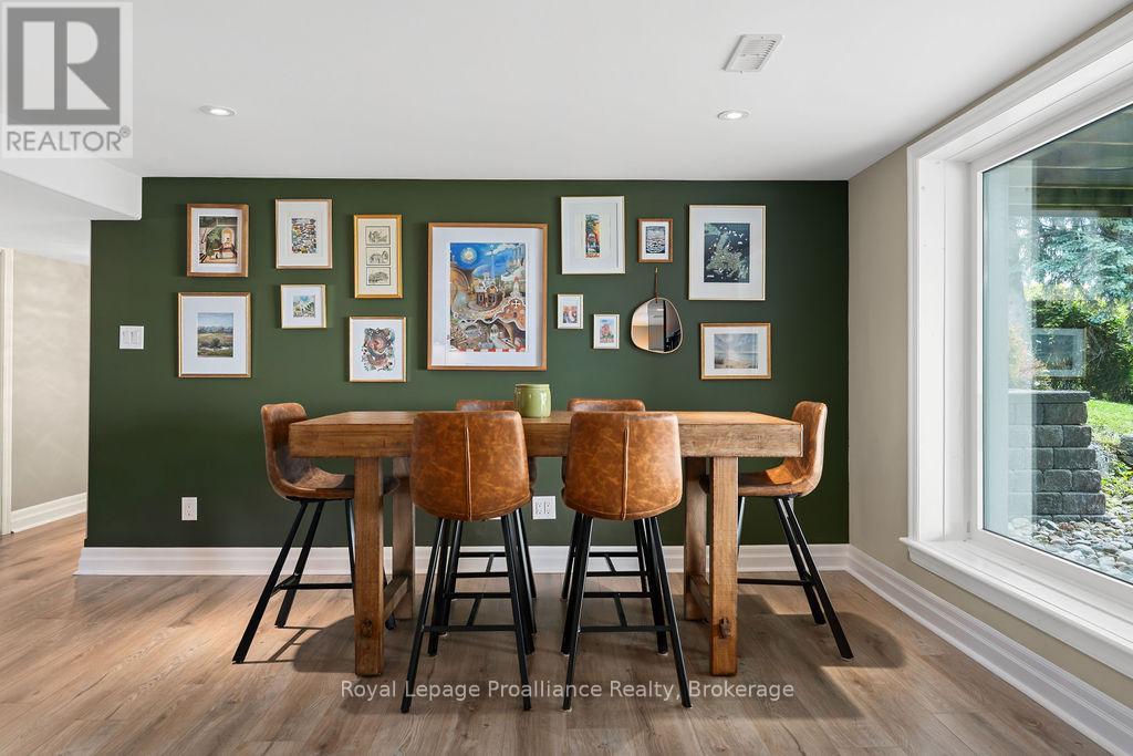 30 HUNT LANE - 31