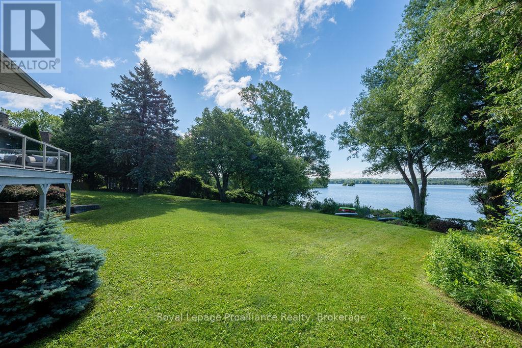 30 HUNT LANE - 41