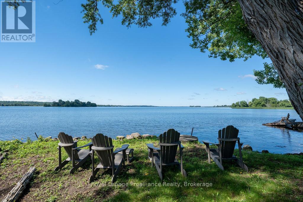 30 HUNT LANE - 5
