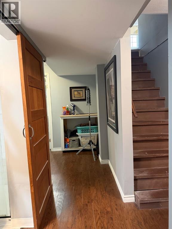 10107 90 Avenue - 24