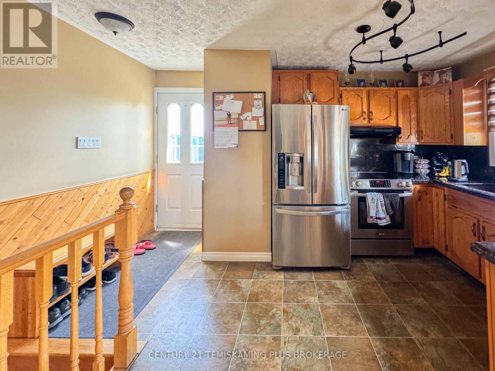 248 RAYMOND STREET - 4
