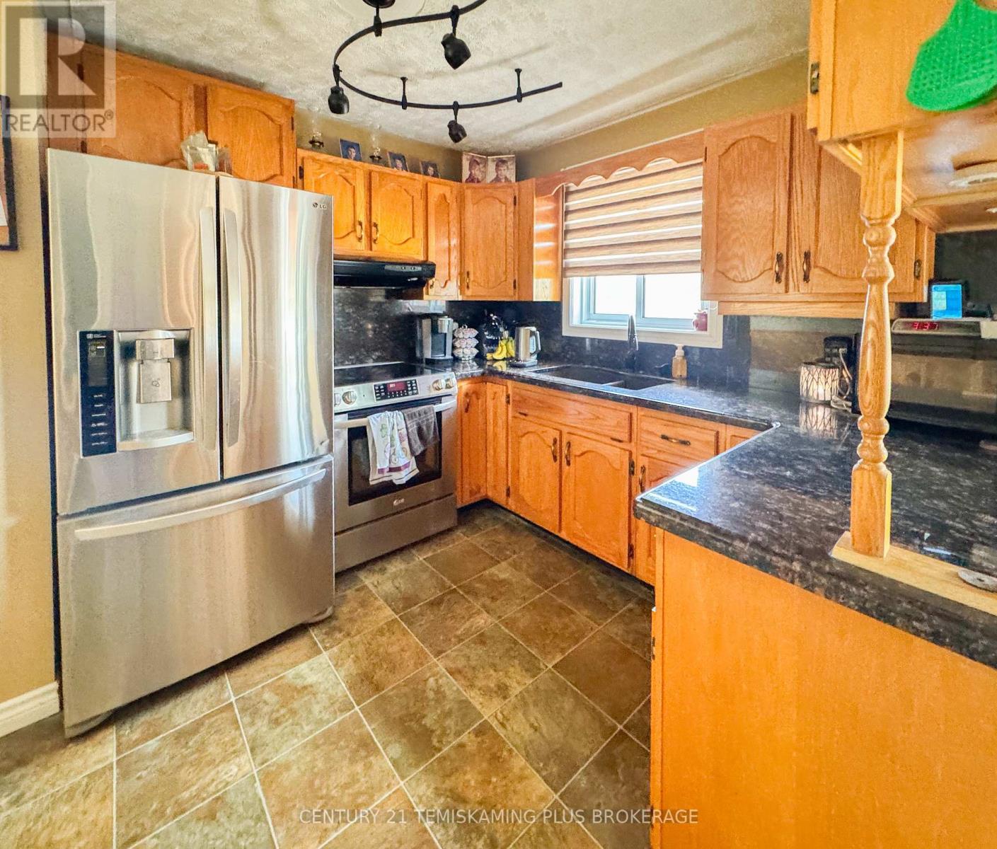 248 RAYMOND STREET - 5