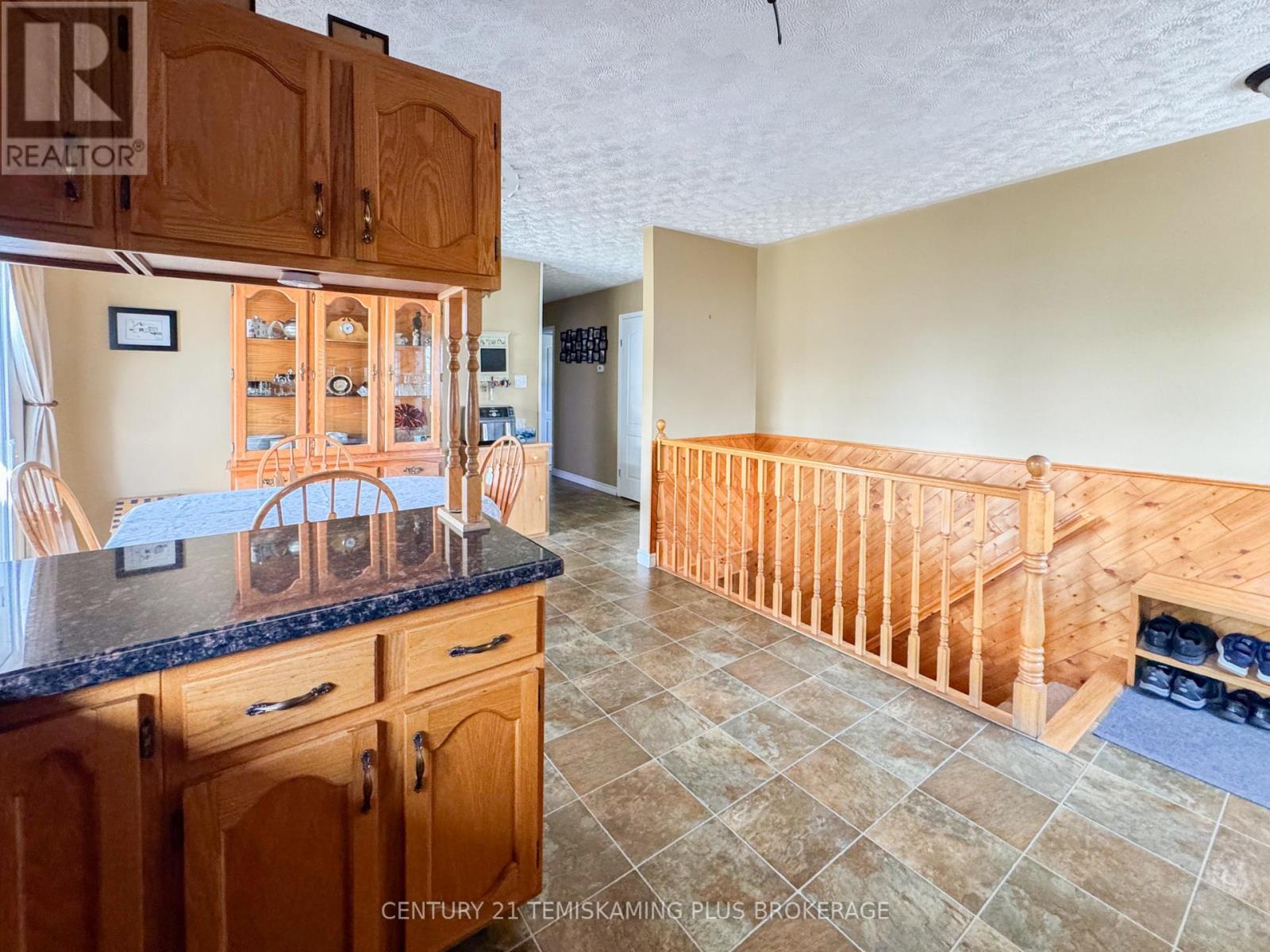248 RAYMOND STREET - 6