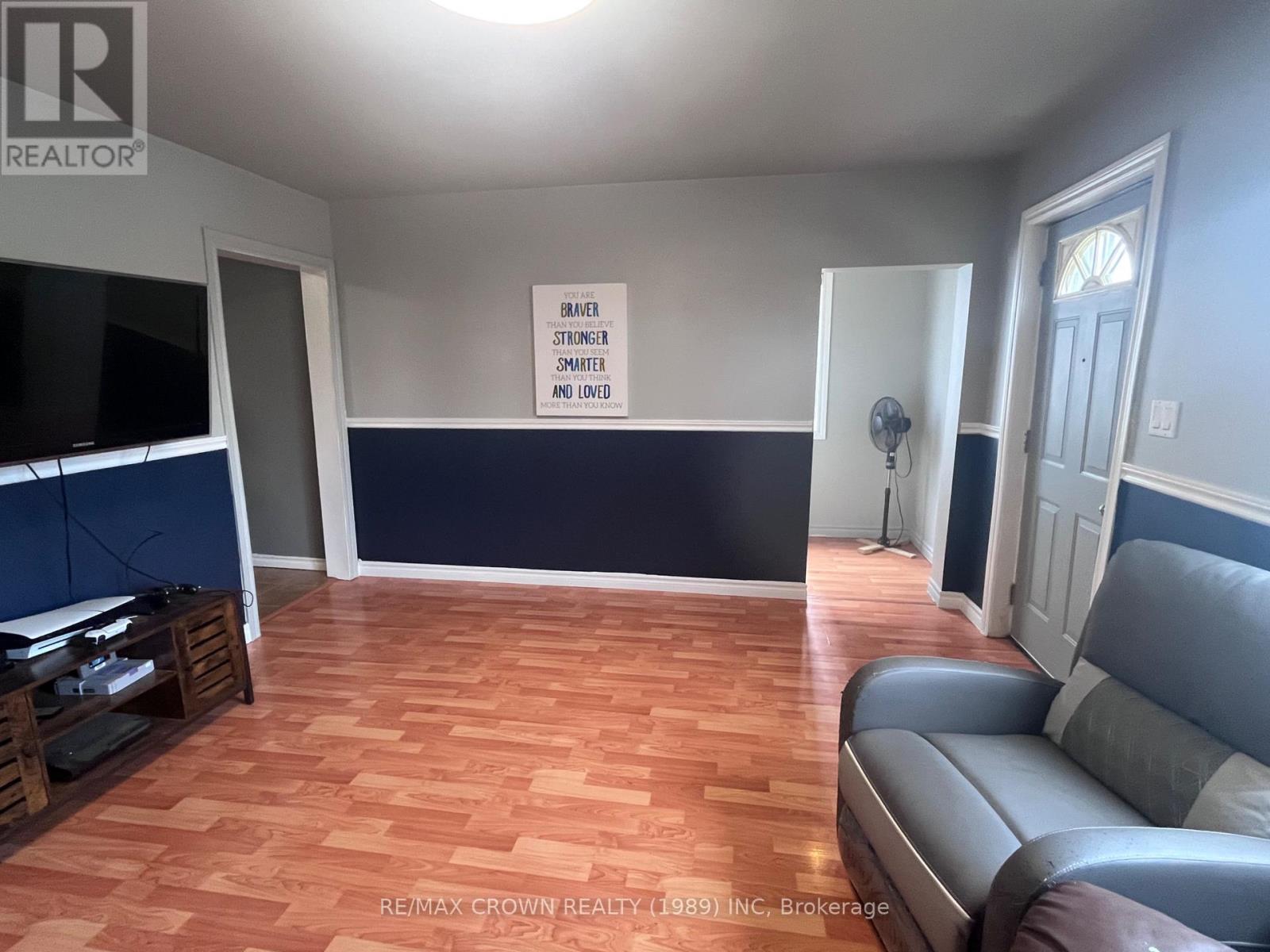 247 KIRBY AVENUE - 14
