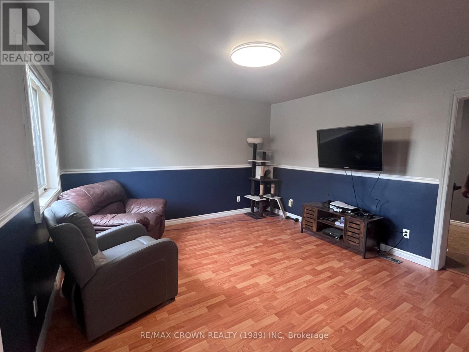 247 KIRBY AVENUE - 16