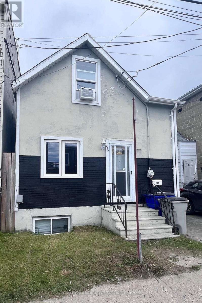 247 KIRBY AVENUE - 2