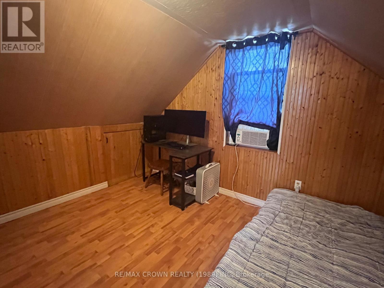 247 KIRBY AVENUE - 21