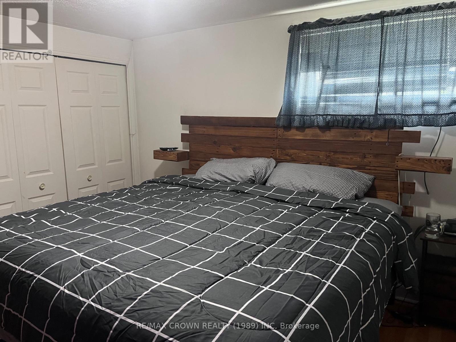 247 KIRBY AVENUE - 23