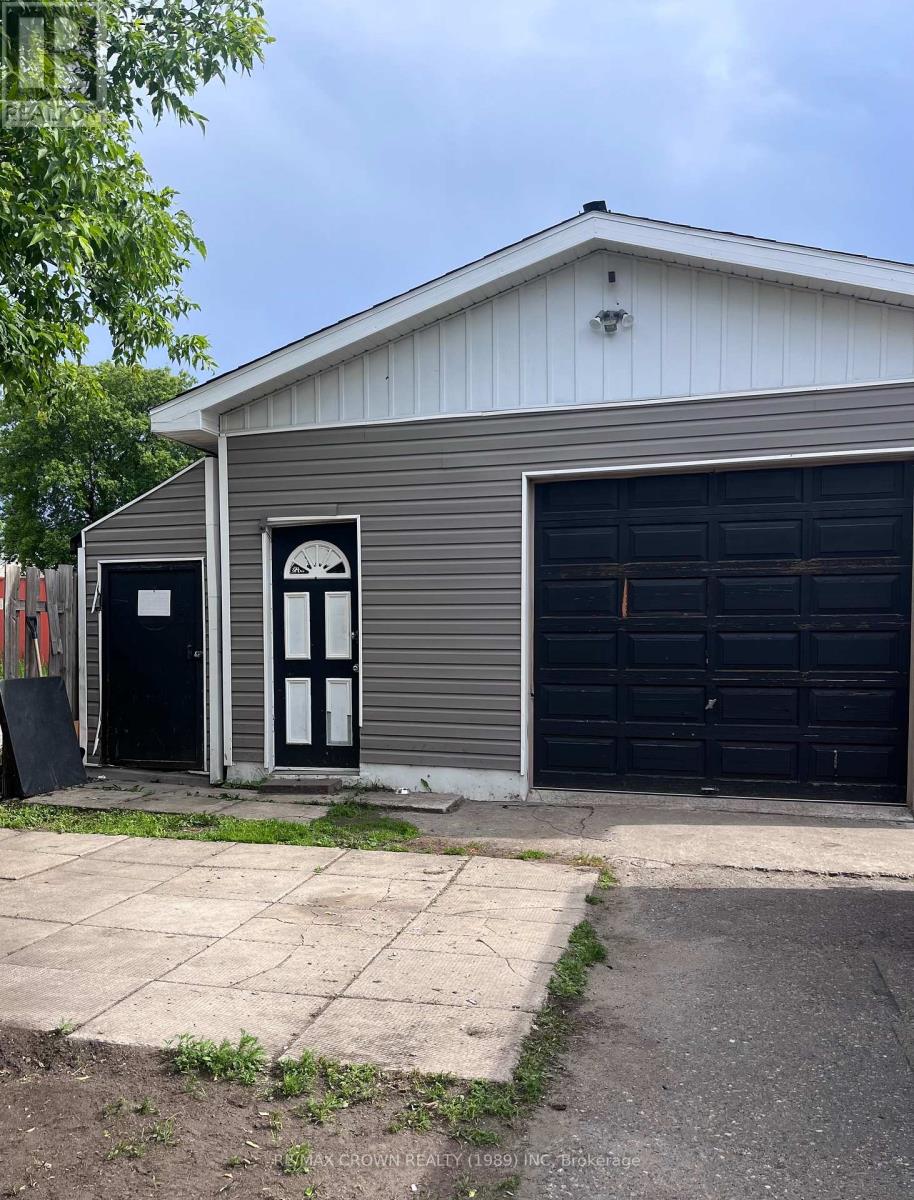 247 KIRBY AVENUE - 31