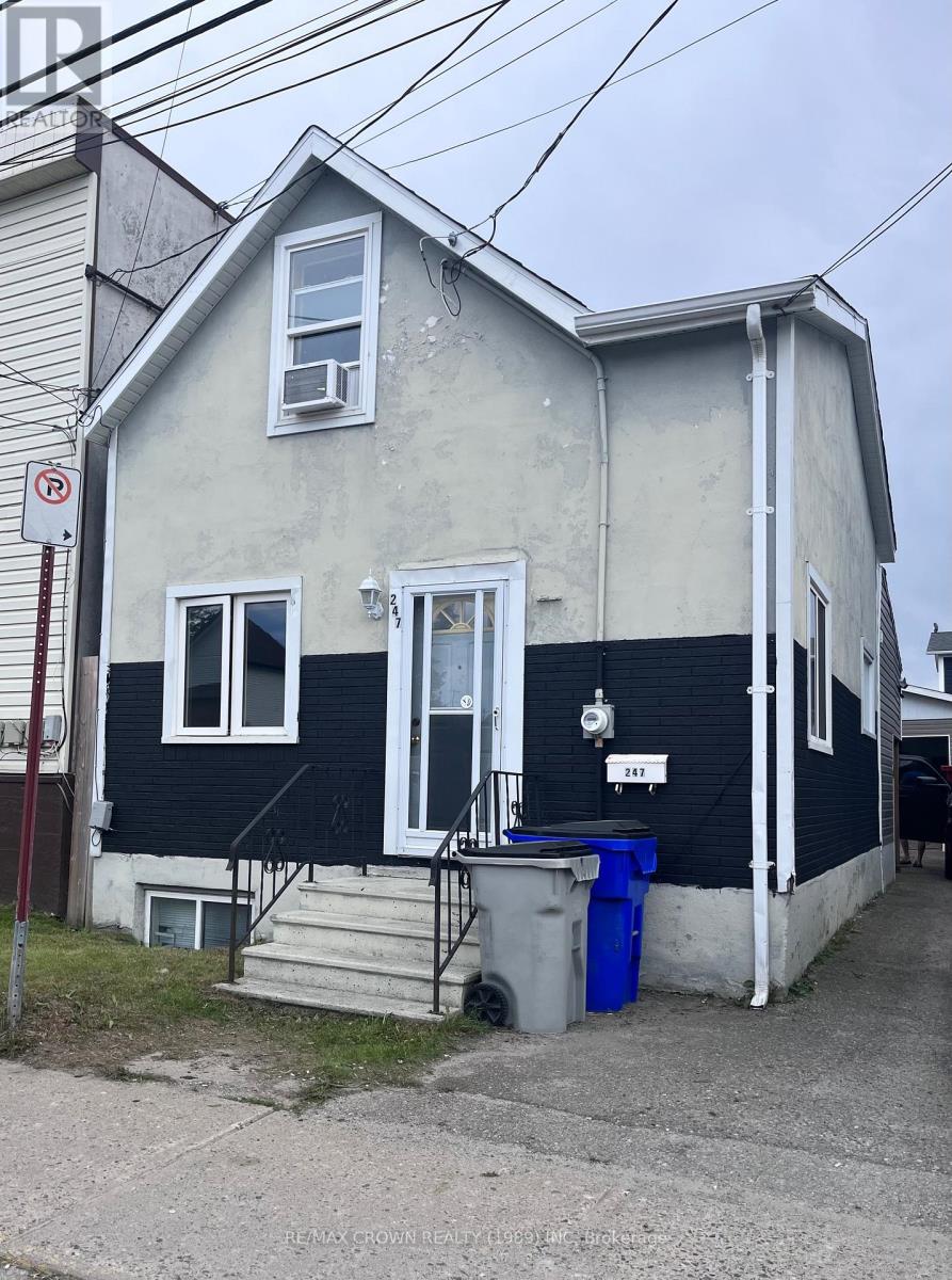 247 KIRBY AVENUE - 32