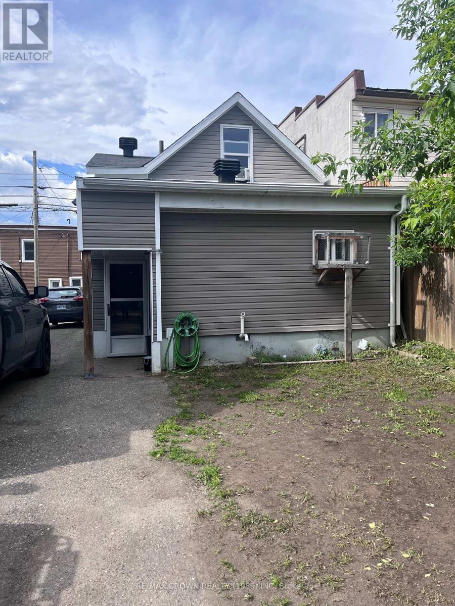 247 KIRBY AVENUE - 4