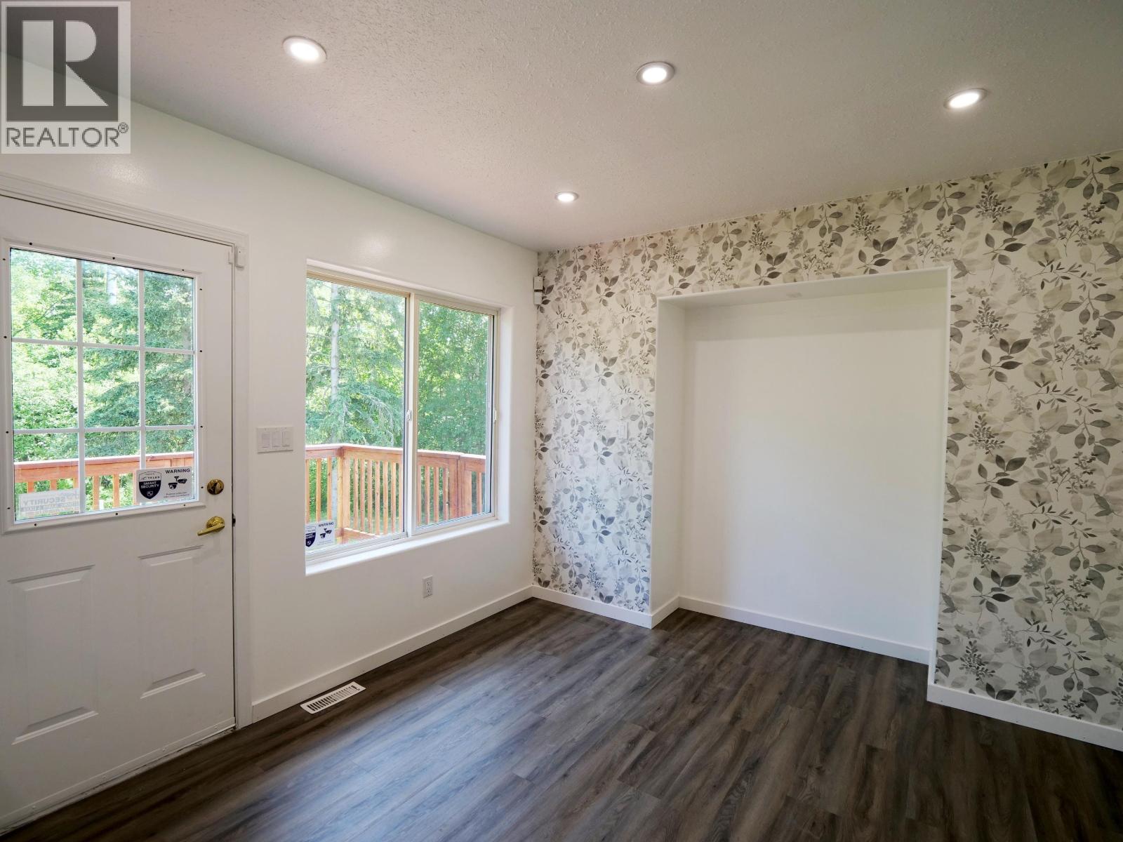 234 GIESBRECHT ROAD - 13