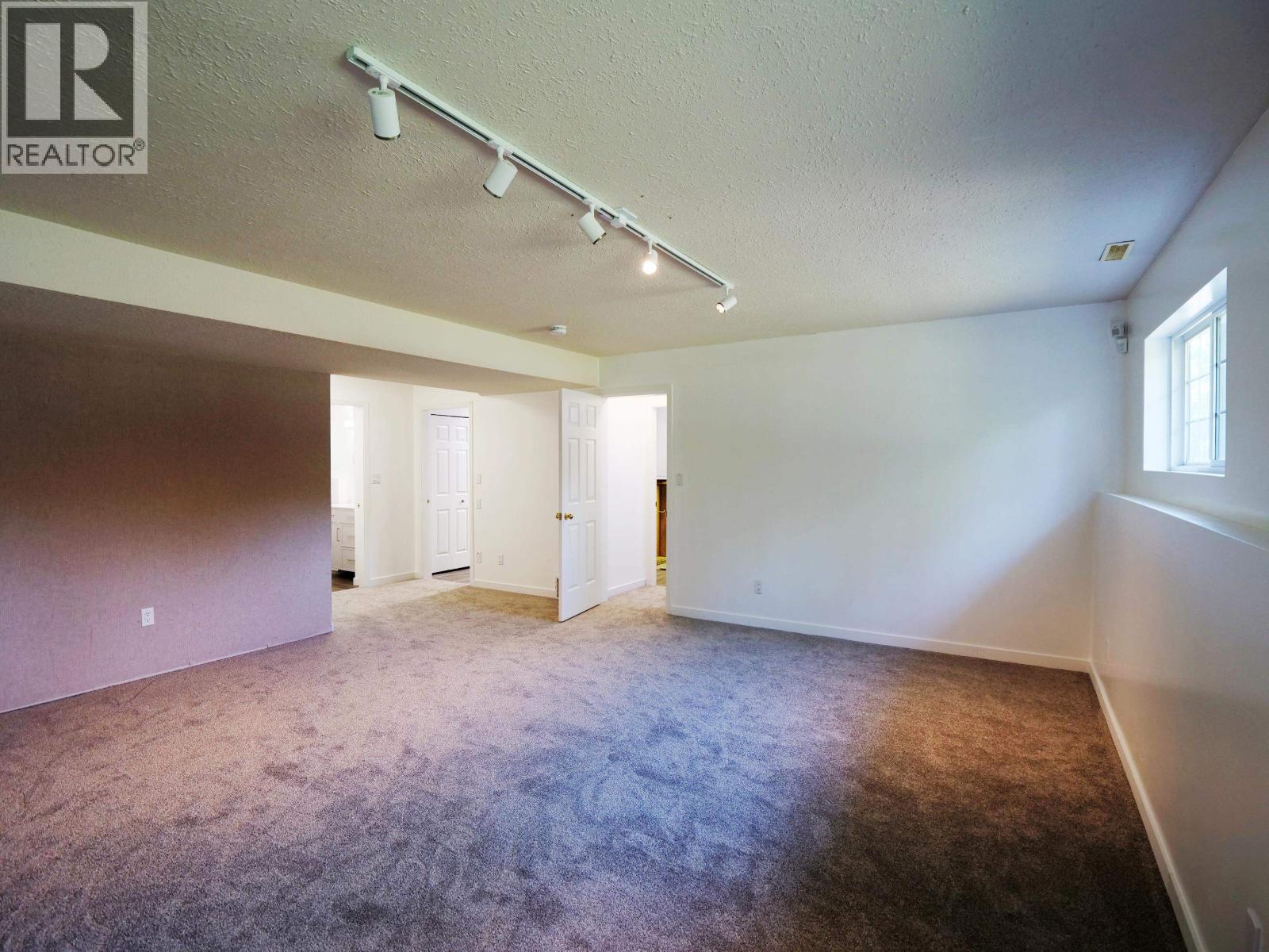 234 GIESBRECHT ROAD - 26