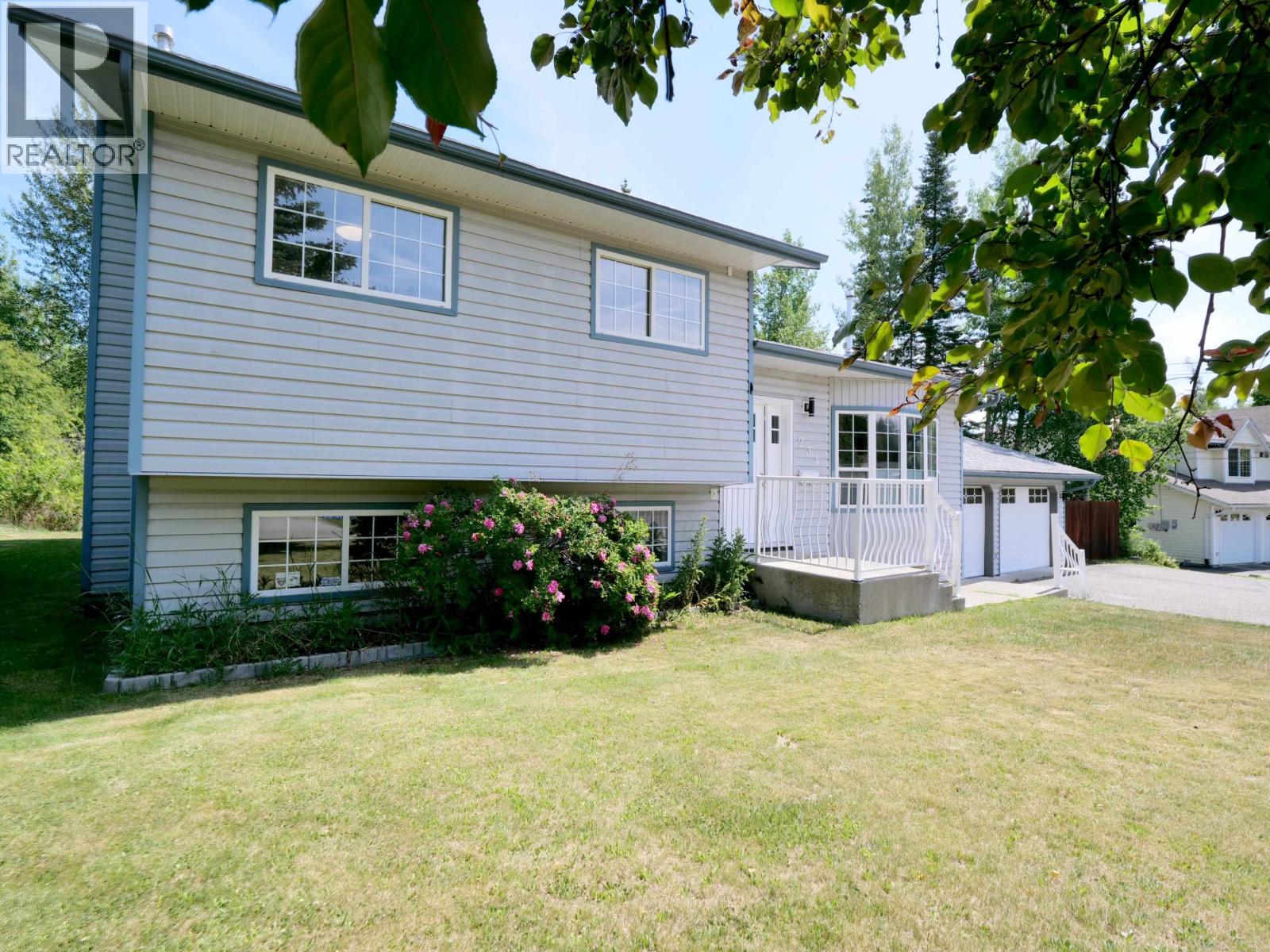 234 GIESBRECHT ROAD - 32