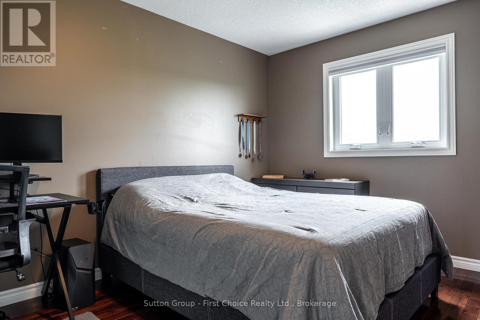 175 FRANKLIN DRIVE - 30