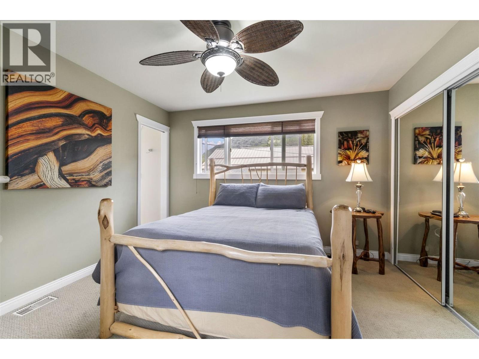 2009 Eagle Bay Road - 46