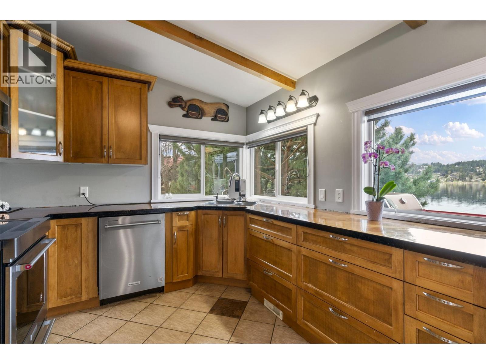 2009 Eagle Bay Road - 35