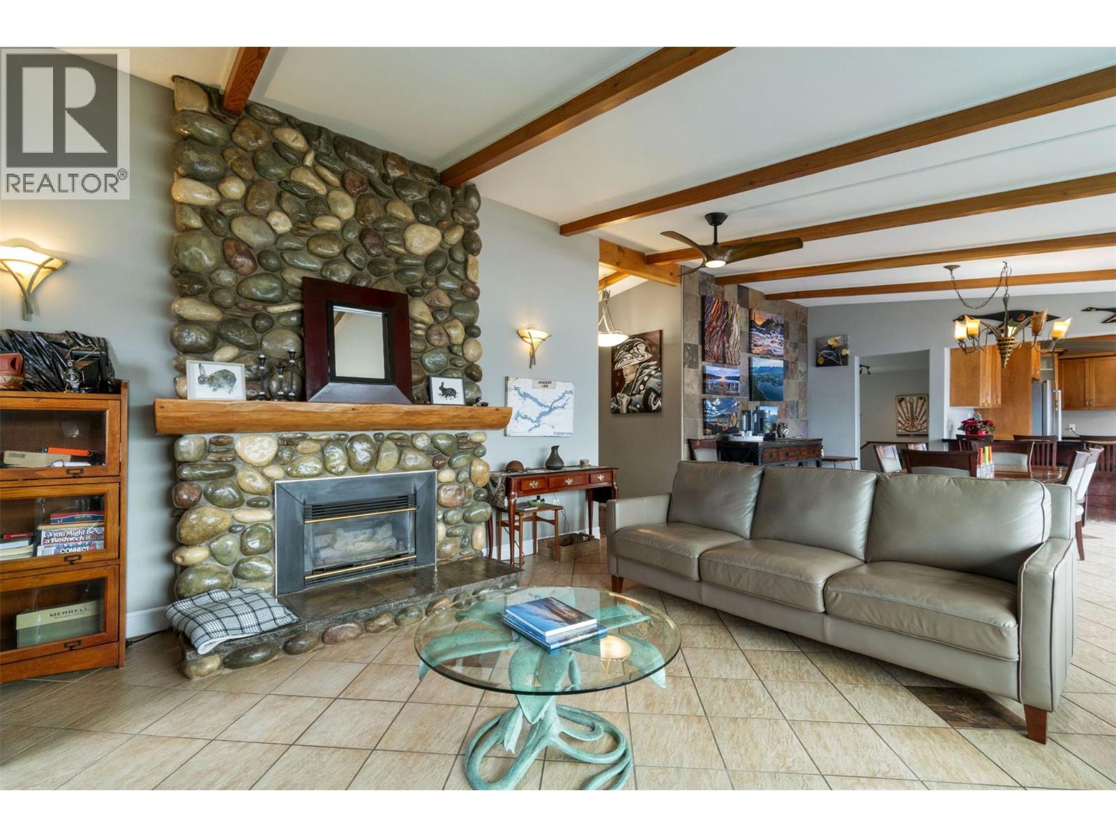 2009 Eagle Bay Road - 40