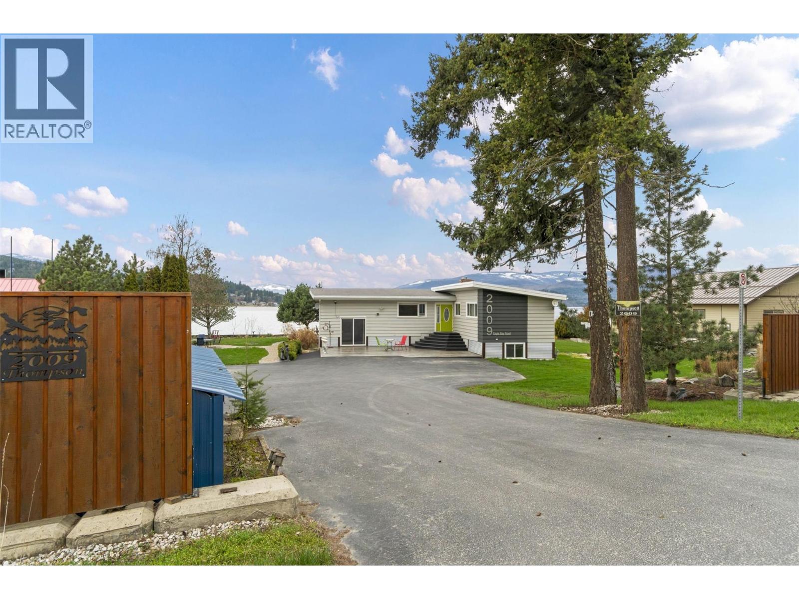 2009 Eagle Bay Road - 3